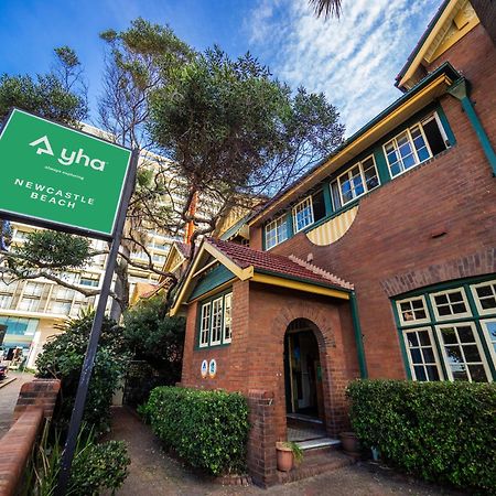 Yha Newcastle Beach Экстерьер фото