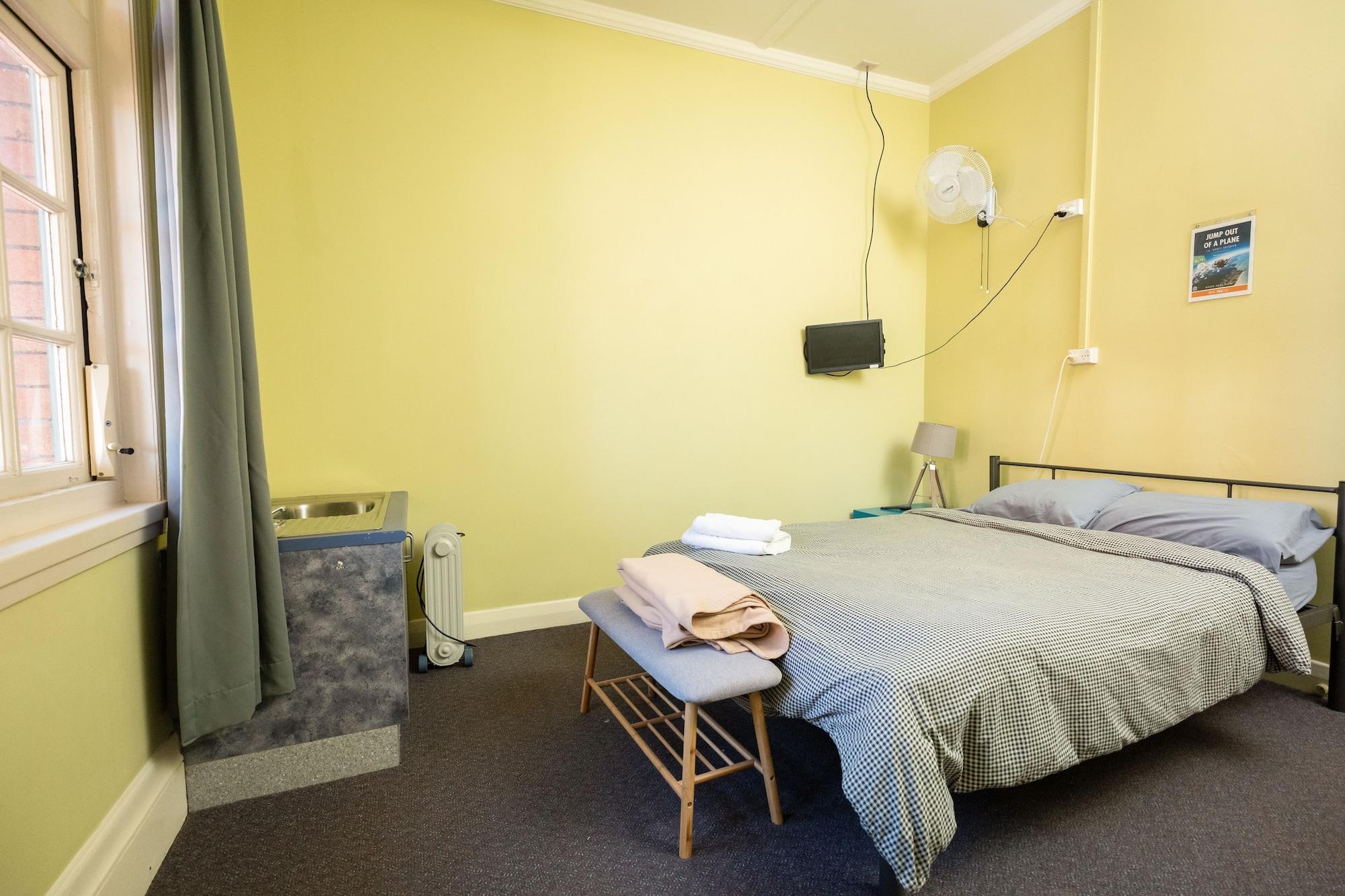 Yha Newcastle Beach Экстерьер фото