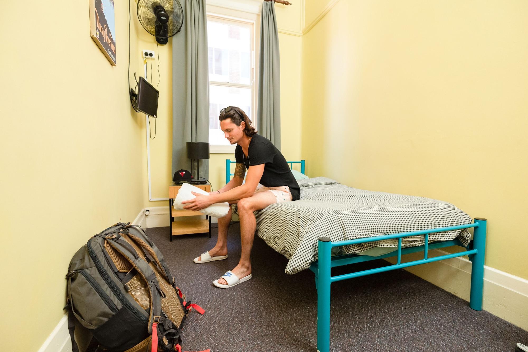 Yha Newcastle Beach Экстерьер фото